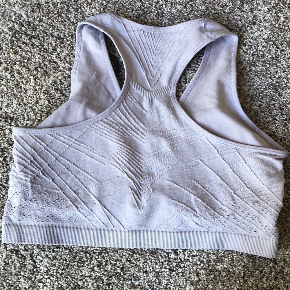 CALI/ NWT/ Woman’s Sport Bra/ Racer back/ M / Lavender